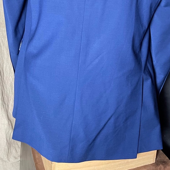 Brooks Brother wool Milano Fit suit Fall'17 barely worn.  Size U.S.A. 44R - Picture 16 of 16